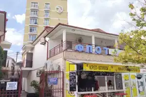 Гостиница «Флот», Витязево