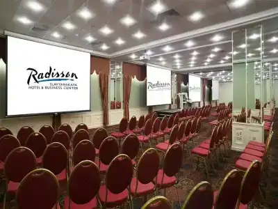 Radisson Славянская - 63
