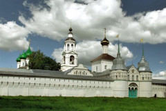 Спасо-Преображенский Монастырь в Ярославле Спасо-Преображенский Монастырь в Ярославле